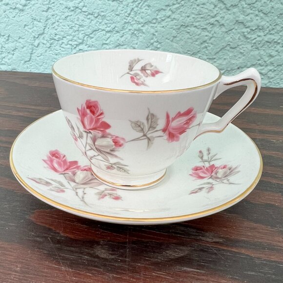Roya Victoria Rose Bud Fine Bone China Cup, Saucer Set Gold Trim 1801 England - Picture 1 of 7